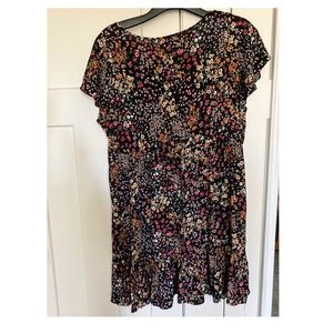 Passport 2x dress lovely rayon floral